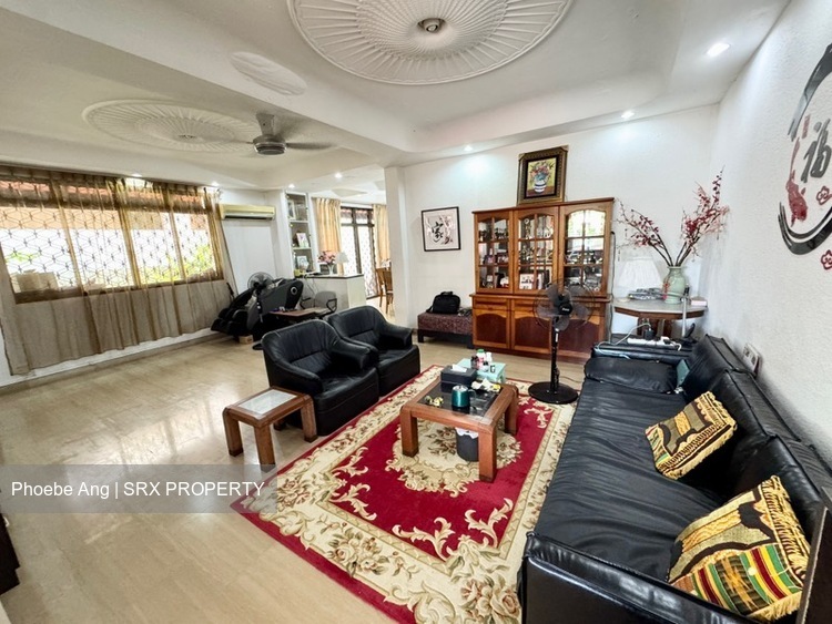 Bayfront Avenue (D1), Terrace #506435501